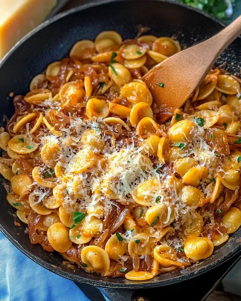 Easy French Onion Pasta Recipe