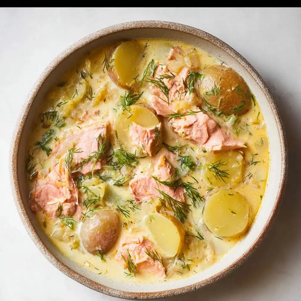 Simple Salmon Chowder Recipe 5 Simple Salmon Chowder Recipe - Recipe Image