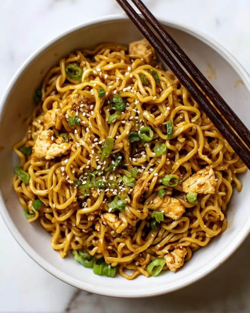 Garlic Chicken Noodles Recipe