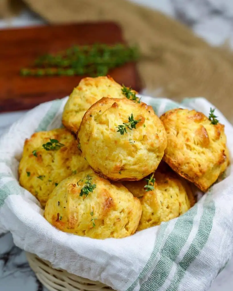 Cheddar Cheese Puffs (Gougeres) Recipe