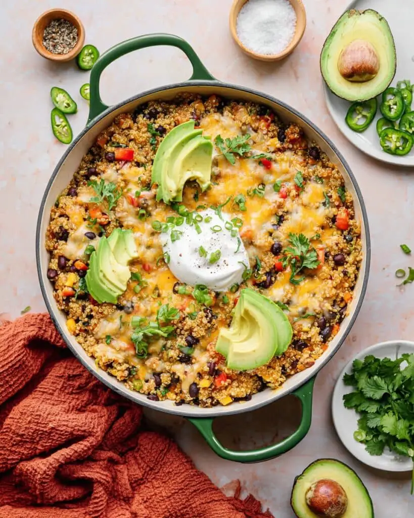 Cheesy Quinoa & Black Bean Taco Skillet (Vegetarian) Recipe