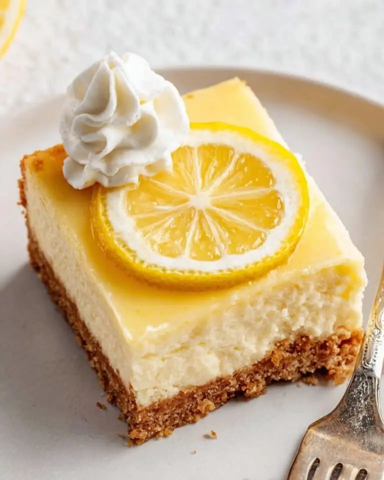 Greek Yogurt Cheesecake Bars Recipe