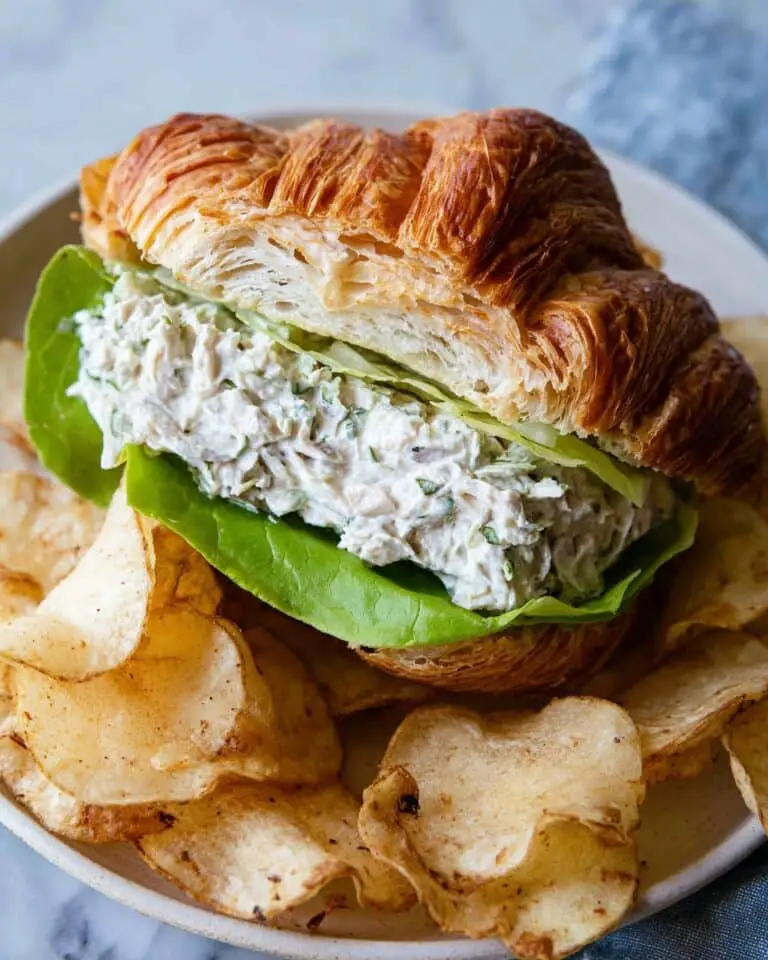 Creamy Chicken Salad with Celery and Parsley Recipe